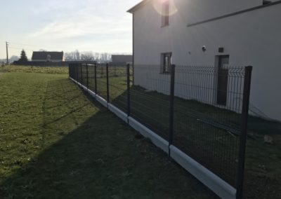 installation et pose de panneaux rigides (clôtures grillagées) à Caen (Calvados-14)